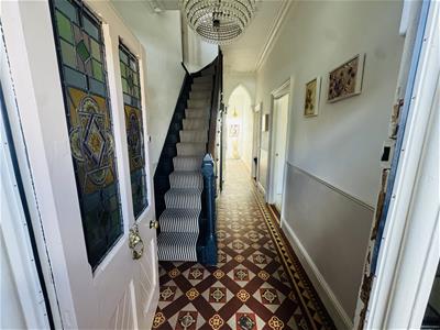 Picture 3